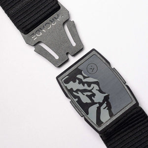 Black belt with a camouflage patterned buckle on a white background | XSports